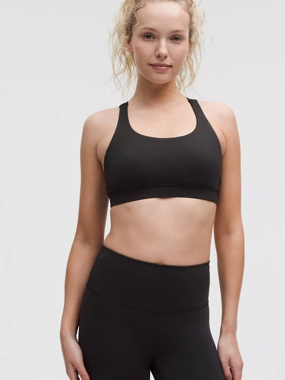 Lululemon Energy Bra Black Medium Support B–D Cups Luxtreme Strappy Back Size 6